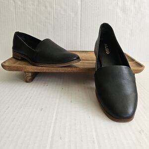 Aldo Hollie Loafer Size 6 Black Slip On Faux Leather Flats